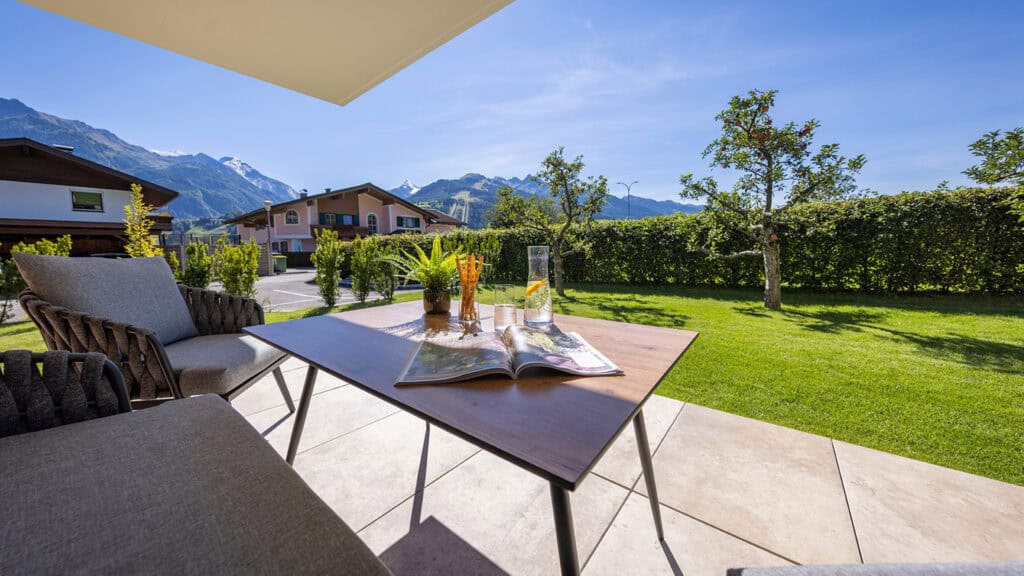 FESH LIVING Terrasse Loungemöbel Relaxen Sonne